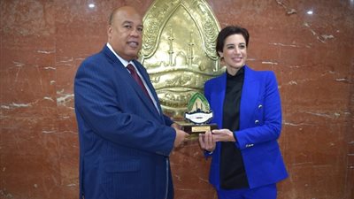 غرفة القاهرة التجارية تبحث مع سفيرة قبرص تعزيز العلاقات الاقتصادية
