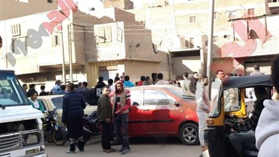 «فصل رأسها عن جسدها»، دهس سيدة أسفل عجلات النقل في حادث مروع بكرداسة (صور)