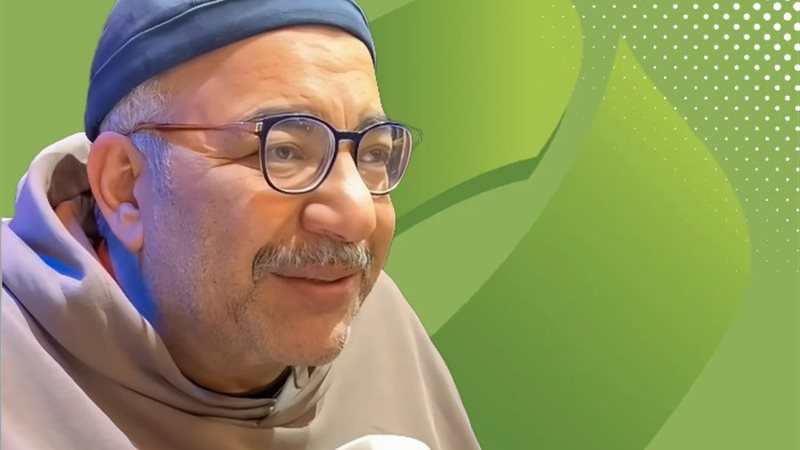 الفنان بيومي فؤاد