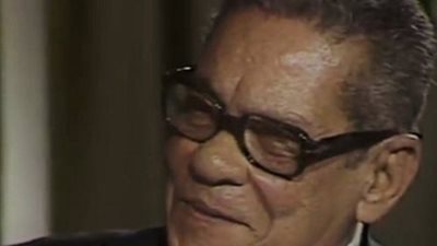 حصد جائزة الدولة التقديرية، من هو طاهر أبو فاشا قيثارة الإذاعة المصرية؟