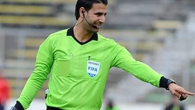 قبل مواجهة شباب بلوزداد، ماذا فعلت صافرة التونسي صادق السالمي مع الأهلي؟