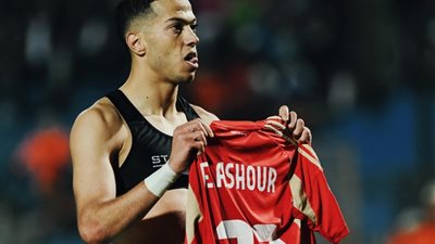إمام عاشور يرد على جماهير الزمالك بعد هتاف 