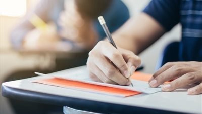جدول امتحانات الفصل الدراسي الأول لصفوف النقل «تفاصيل»