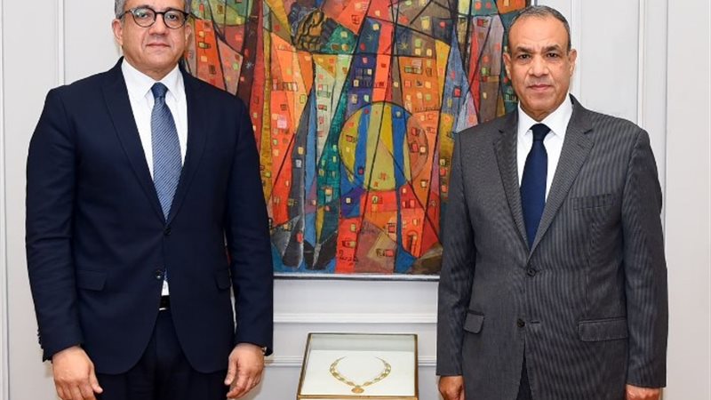 وزير الخارجية بدر عبد العاطي ومرشح مصر لمنصب مدير عام اليون