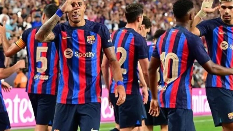 برشلونة