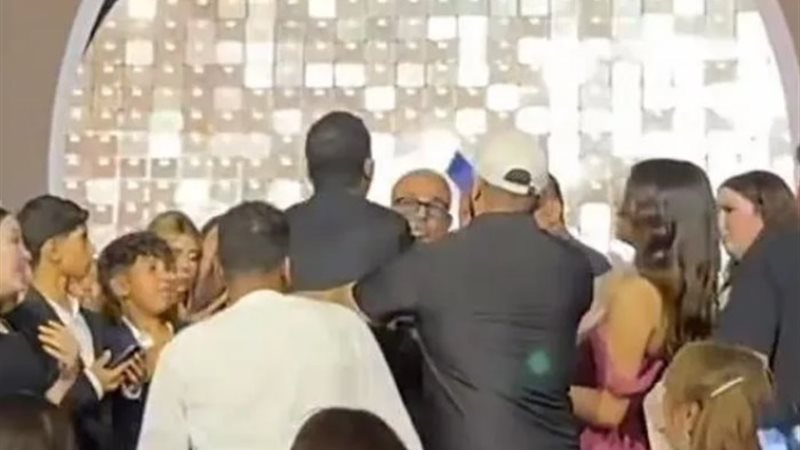عمرو دياب