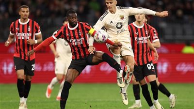 موعد مباراة روما وميلان في قمة مثيرة من بطولة الدوري الإيطالي