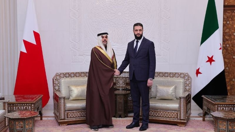 أحمد الشرع يلتقى الشيخ أحمد بن عبد العزيز آل خليفة
