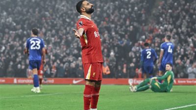 الملك المصري الأكثر مساهمة، محمد صلاح يواصل العزف على ألحان البريميرليج