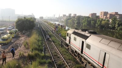 مصرع صيدلانية دهسا تحت عجلات القطار بسوهاج