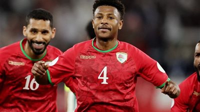 منتخب عمان إلى نهائي كأس الخليج العربي بعد الفوز على السعودية (فيديو)