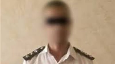 انتحل صفة ضابط شرطة.. القبض على صاحب شركة تصدير