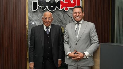 د. علي الدين هلال يزور موقع الجمهور ويشيد بقيادة الشباب
