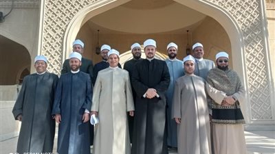 قوافل «صناعة الأمل» للعمائم البيضاء تصل شمال سيناء والقاهرة
