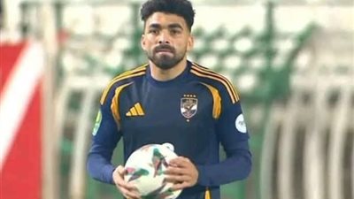 «بعد أداءه الباهت أمام بلوزداد»، خالد عبد الفتاح يغيب عن مباراة الأهلي وسموحة
