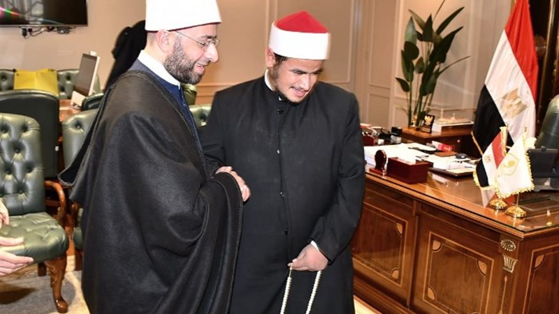 صاحب واقعة القطة