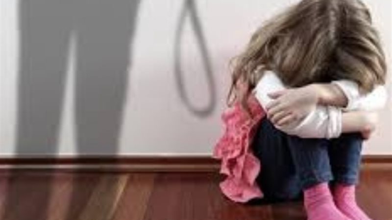 عنف ضد الأبناء