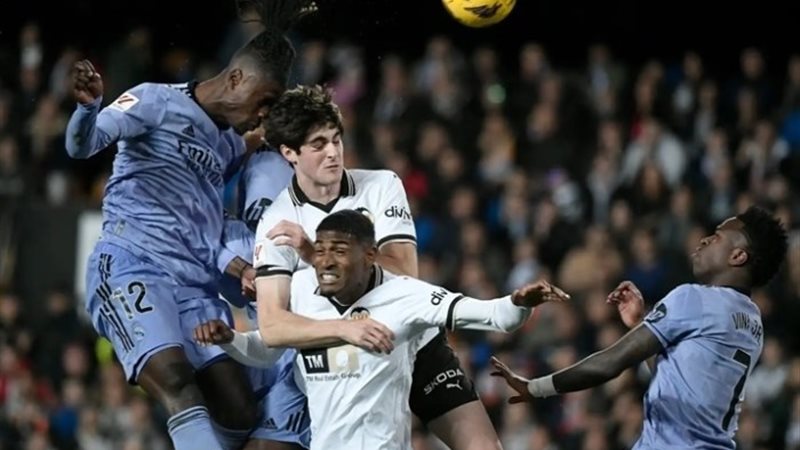 ريال مدريد وفالنسيا