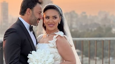 ريهام حجاج تدافع عن مي فاروق بعد الهجوم عليها (اعرف السبب)