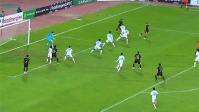تعادل سلبي باهت يُخيم على الشوط الأول بين الزمالك والمصري في الكونفدرالية