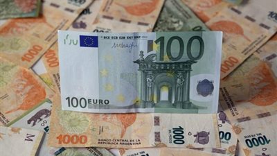بحوالي 17 قرشا، انخفاض في سعر اليورو اليوم الإثنين 6-1-2025