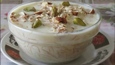 اعرفي أسهل طريقة لعمل حلوي الشعرية باللبن