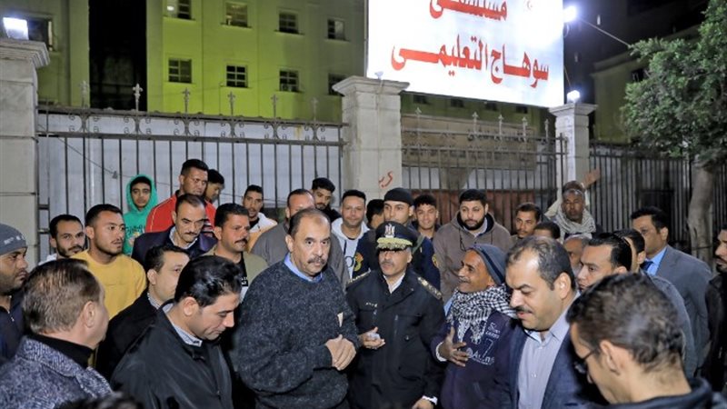 محافظ سوهاج خلال الجولة