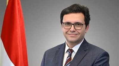 وزير الثقافة يعلق على تكريم 