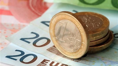 سعر اليورو مقابل الجنيه المصري اليوم الأربعاء 8 يناير 2025