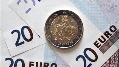 سعر اليورو مقابل الجنيه المصري في منتصف تعاملات يوم السبت