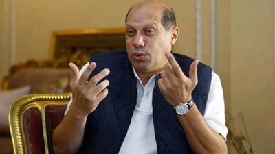 استعدادا لأمم افريقيا، علاء نبيل يجتمع بمنتخب الشباب والجهاز الفني