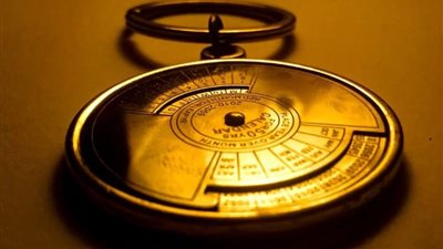 موعد أذان الظهر اليوم الإثنين 13 يناير 2025 وفروق التوقيت بين المحافظات