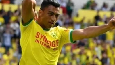 تقارير: مصطفى محمد يقترب من خلافة مرموش في فرانكفورت