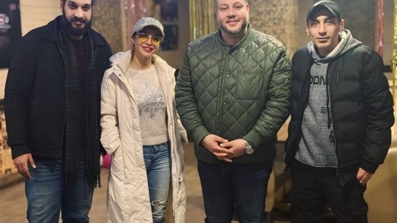 الفنانة دوللي شاهين