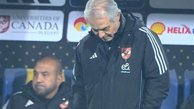 «الأحمر مجاش»، شوط أول سلبي بين الأهلي والجونة بالدوري (فيديو)