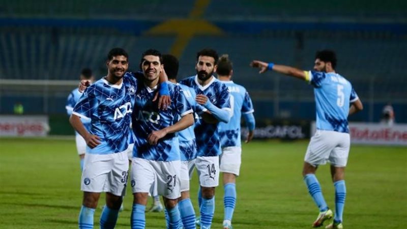 بيراميدز والمحلة