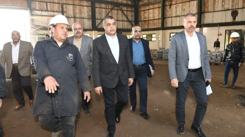 وزير الإنتاج الحربي