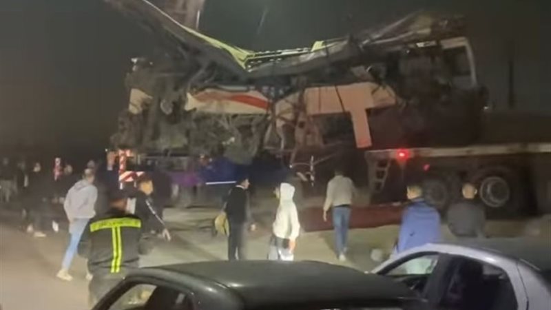 صور من حادث طريق الأوسطي