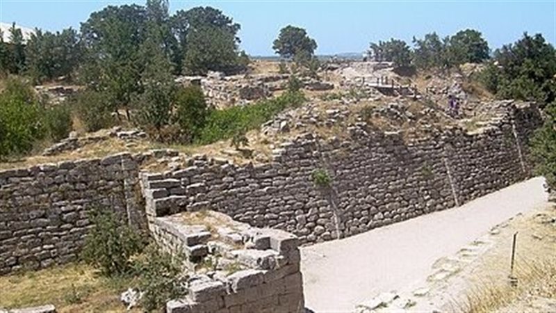 مدينة اليونان بها قطة الطروادة