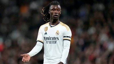 إصابة عضلية تضرب كامافينجا نجم ريال مدريد بعد كأس الملك