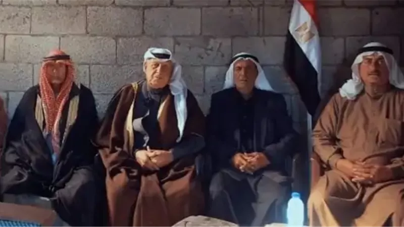 مخاتير ووجهاء قطاع غزة ينفون البيان المزيف ويؤكدون براءتهم م