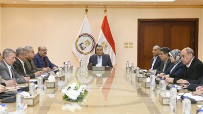 وزير الإنتاج الحربي: نطبق الحوكمة لترشيد الاستهلاك والاستفادة من الموارد والأصول المتاحة