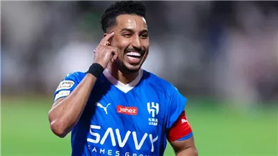 سالم الدوسري يوقع عقدًا جديدًا مع الهلال لمدة موسمين