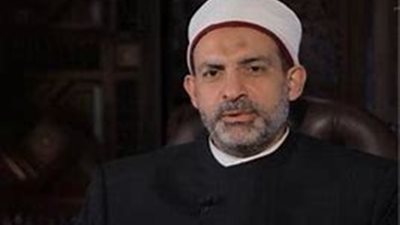  هل يجوز للمرأة السفر للعمرة فى العدة؟ أمين الفتوى يجيب (فيديو)