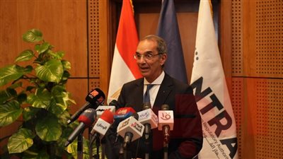 وزير الاتصالات يشهد توقيع رخصة الواي فاي كولينج لتحسين جودة المكالمات