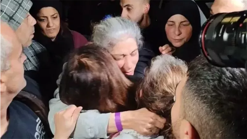خروج الأسرى الفلسطينيين