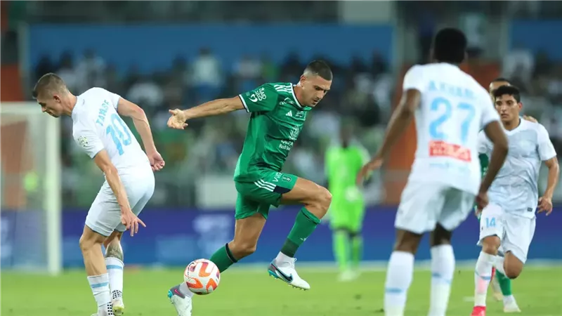الأهلي والإتفاق ( أرشيفية )