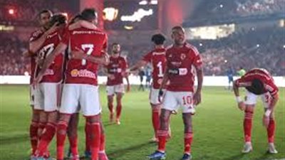 ناقد رياضي: إدارة الأهلي سبب تراجع أداء اللاعبين (فيديو)