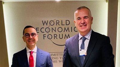 وزير الاستثمار يبحث فرص تعزيز الاستثمارات التركية في مصر خلال «منتدى دافوس»