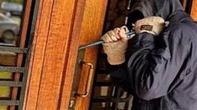 القبض على 5 أشخاص ببولاق الدكرور سرقوا 2.6 مليون جنيه و16 هاتفًا من تاجر إكسسوارات
